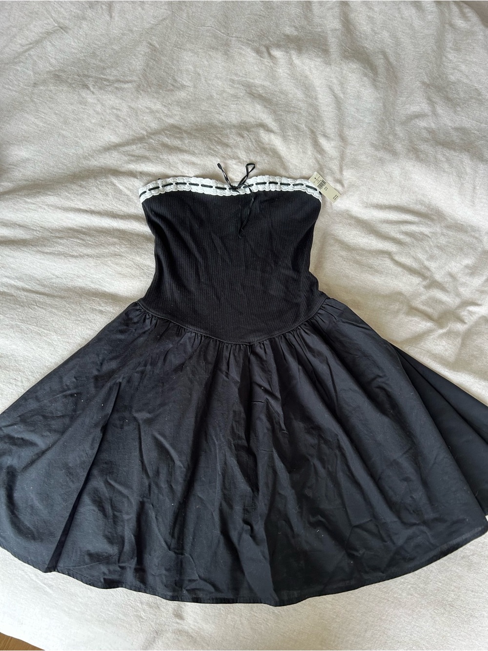 NWT aerie Black Strapless Fit-and-Flare top